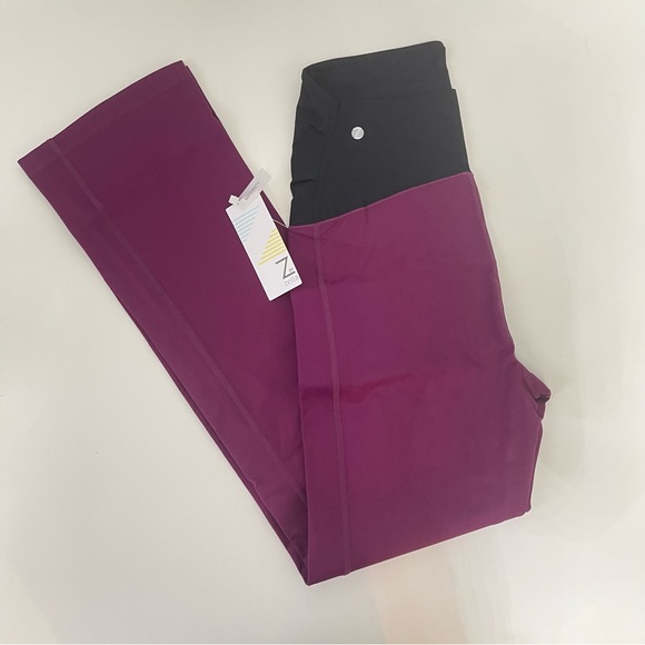 Z by Zella Daily Booty Flare Maternity Leggings In Purple Caspia Color- Reemoly - Picture 3 of 16